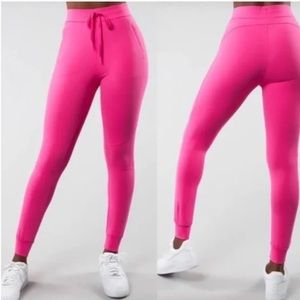 Buffbunny Joggers